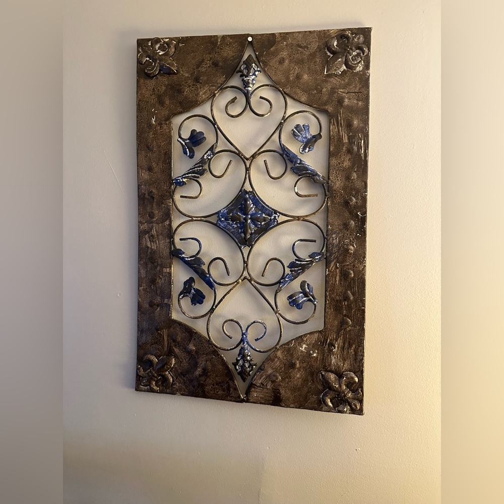 Elegant Brown and Blue Wall Decor
